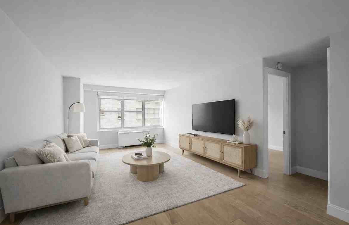 155 W 68th St #815 - Photo 5 of 8