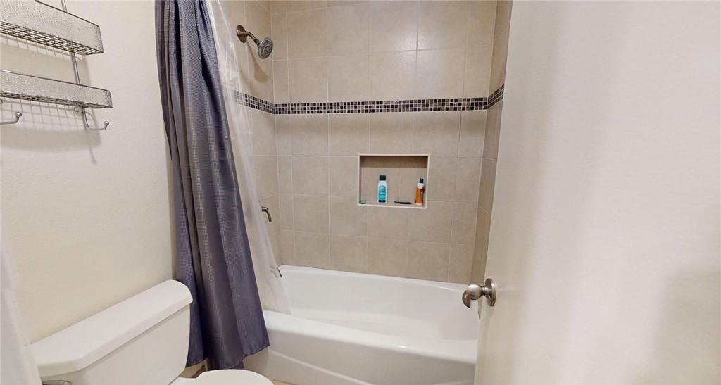 5460 White Oak Ave #G325 - Photo 7 of 10