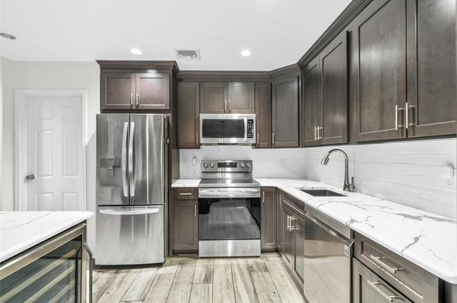 104 Palo Alto Dr - Photo 3 of 11