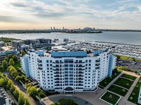 2001 Marina Dr - Photo 1 of 1