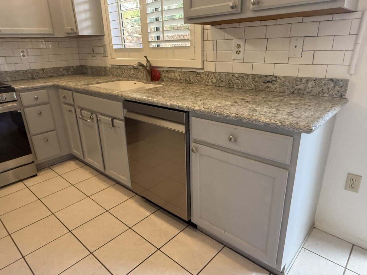 21735 N Limousine Dr - Photo 6 of 28