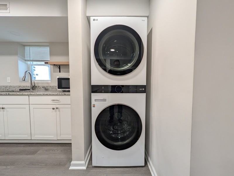 120 Berkshire Pl - Photo 4 of 11