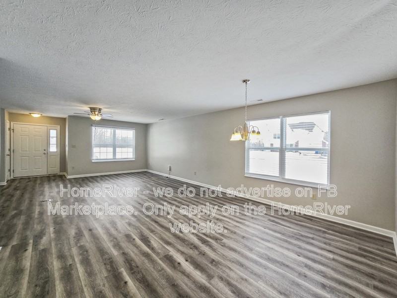 1725 James Run Way - Photo 7 of 27