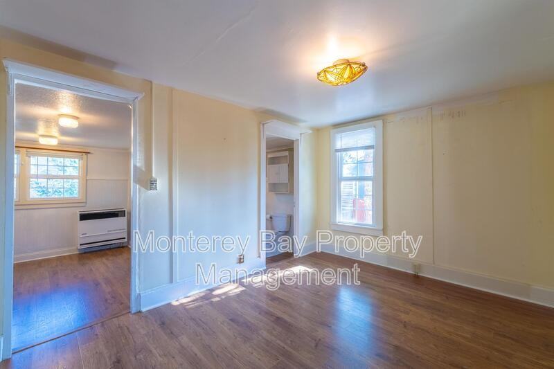 461 Reeside Ave - Photo 6 of 11