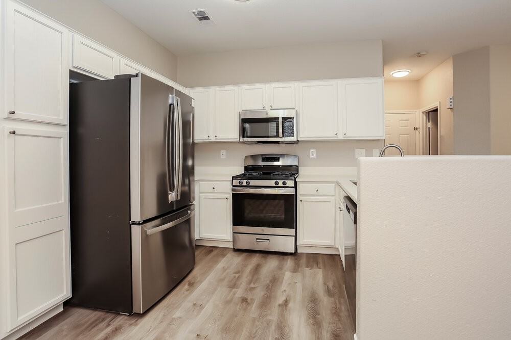 2520 Priority Ct - Photo 7 of 17