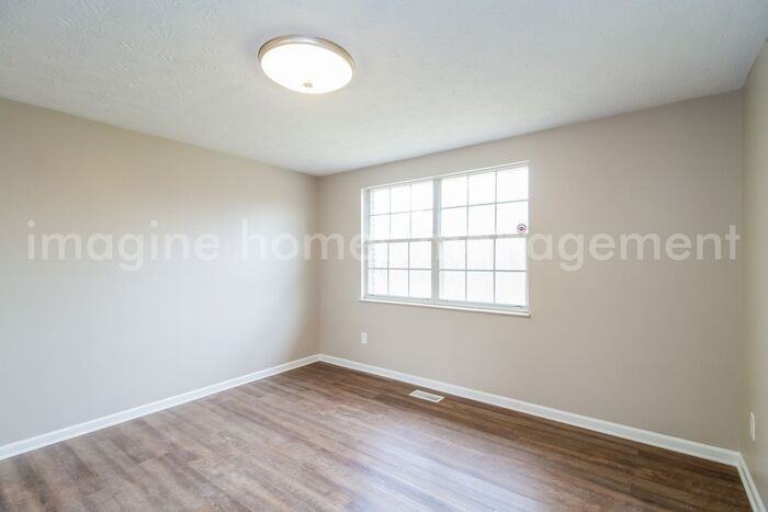 662 Hillgrove Ct - Photo 6 of 21