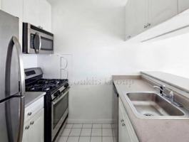 featured image of 30 Carlisle St #9B