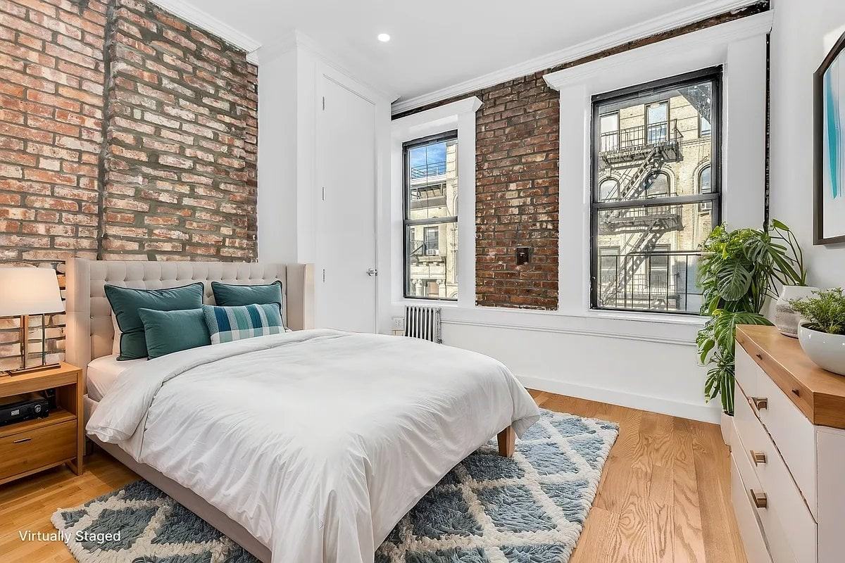 829 9th Ave #3D - Photo 2 of 4