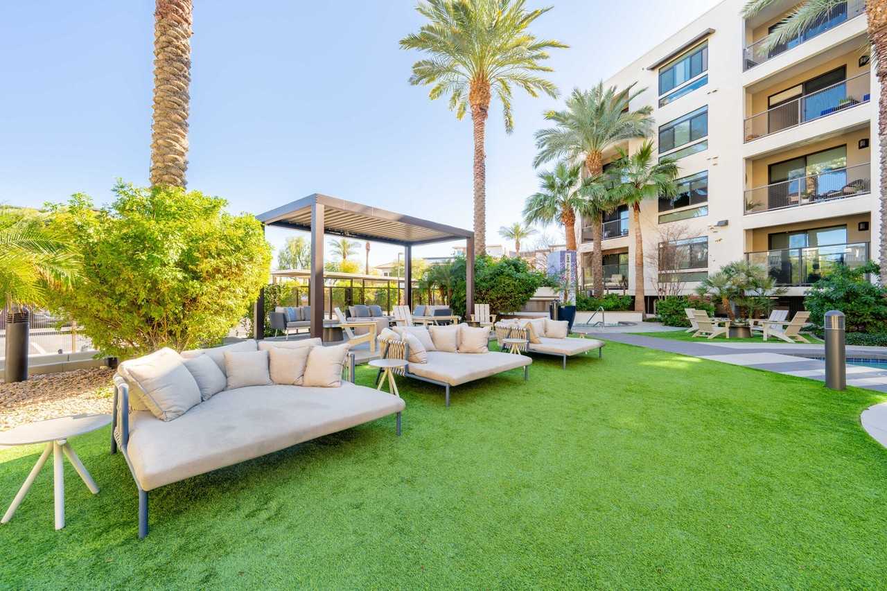 IMT North Scottsdale - Photo 7 of 40