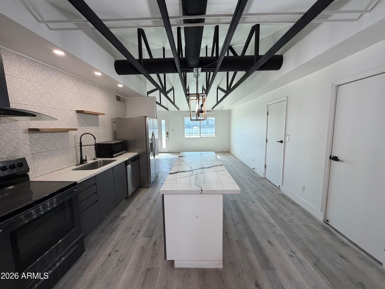 1346 E Almeria Rd - Photo 7 of 11