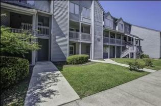 8471 Yadkin Cir Apt M #M - Photo 1 of 1