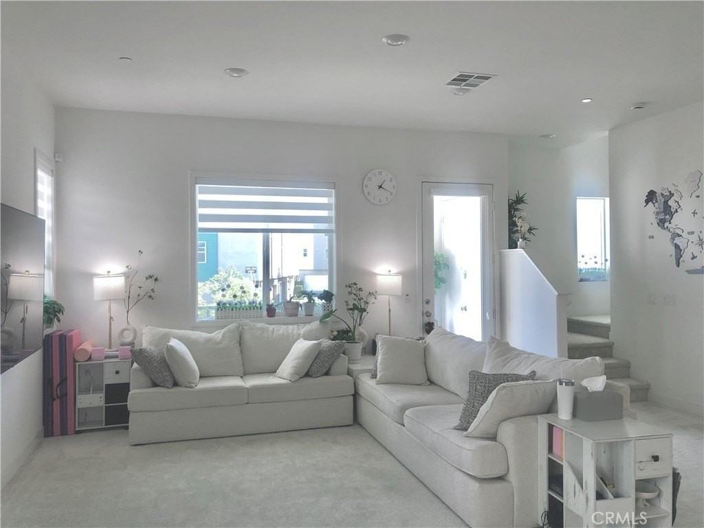 259 Sash - Photo 3 of 5