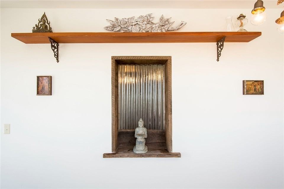 N Almond St - Photo 2 of 22