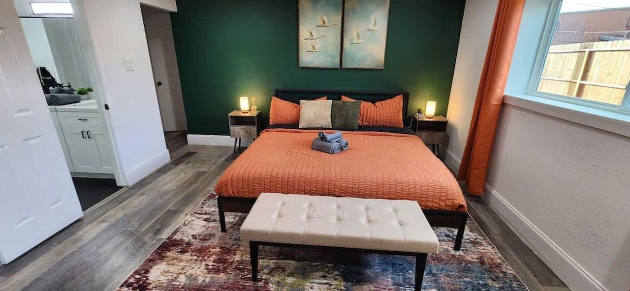 3603 Zoch Ln #1429784P - Photo 4 of 50