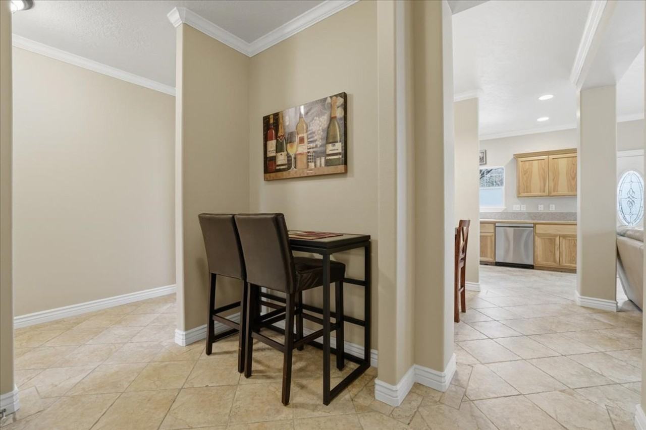 1603 N 29th St #1460006P - Photo 5 of 37