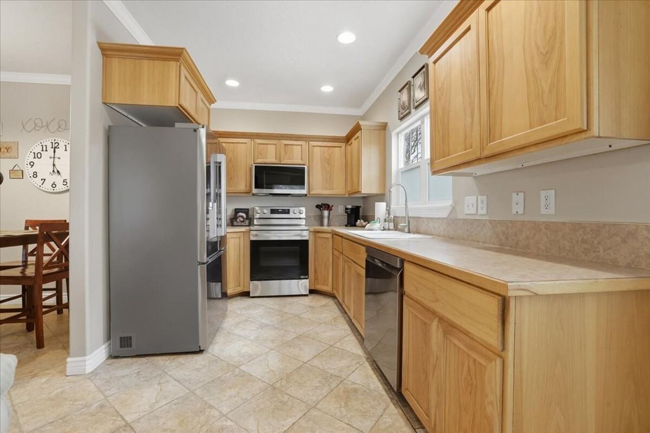 1603 N 29th St #1460006P - Photo 7 of 37