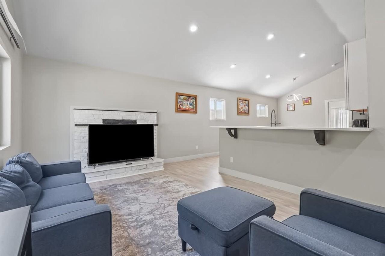 1001 Shamrock St #1460940P - Photo 2 of 25