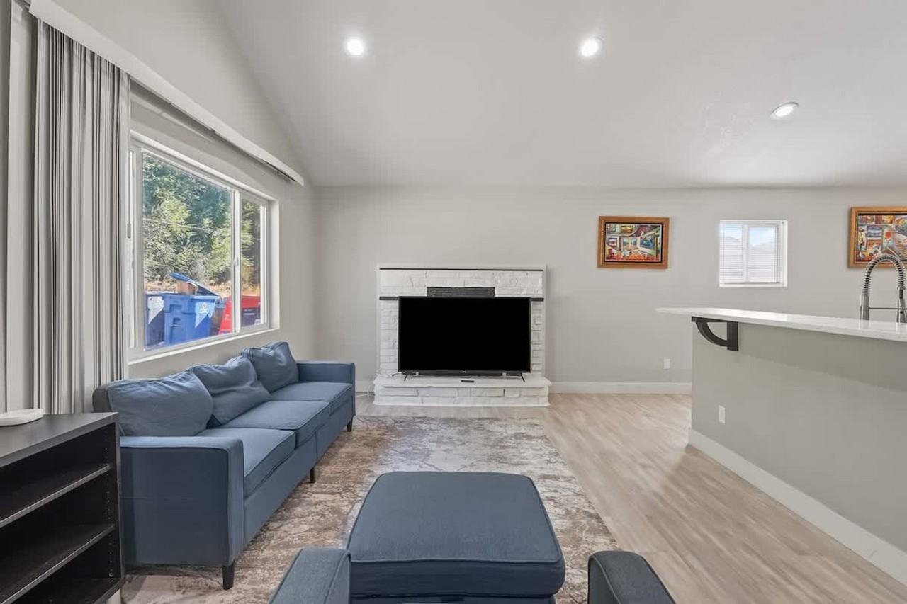 1001 Shamrock St #1460940P - Photo 4 of 25