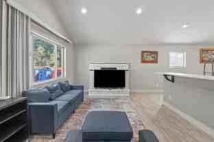 1001 N Shamrock St - Photo 1 of 1