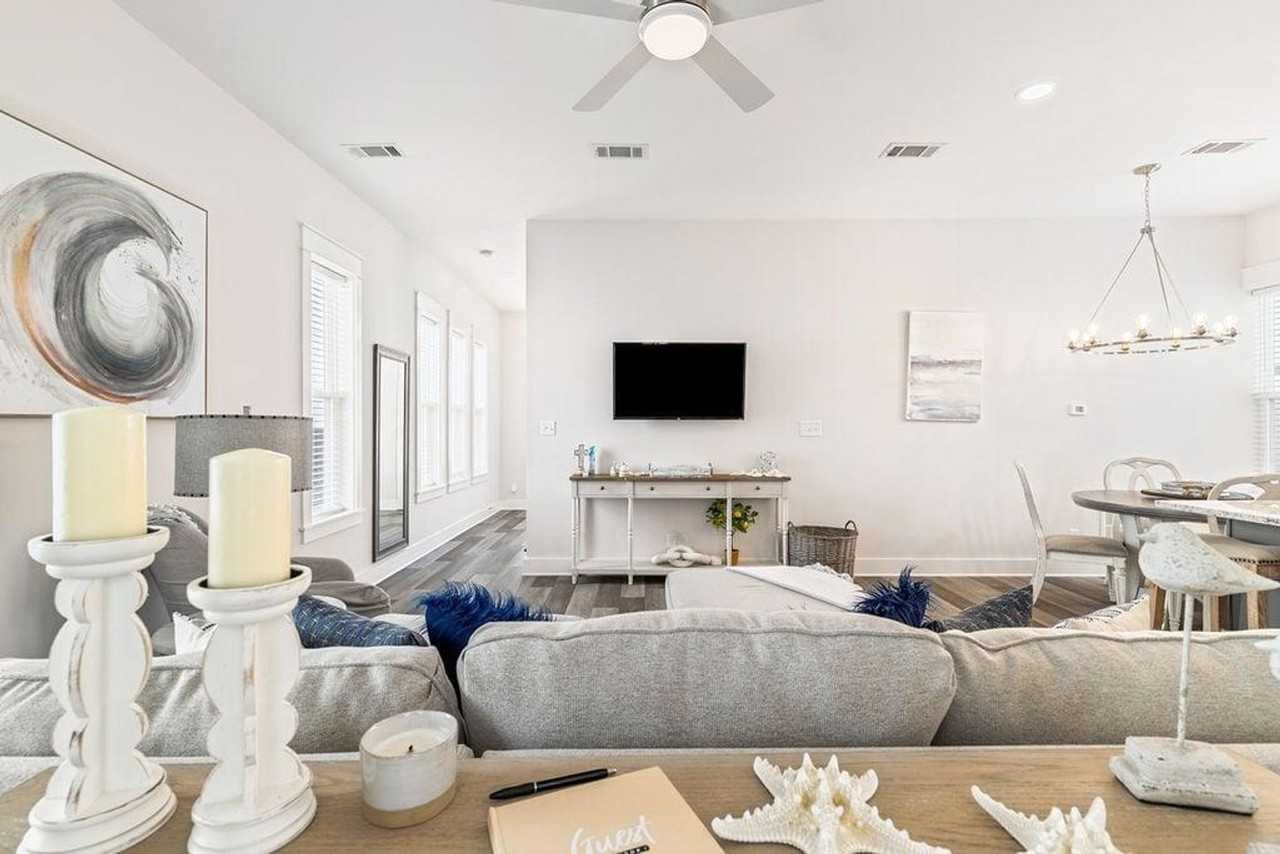 24 Beach View Dr #1447117P - Photo 4 of 50