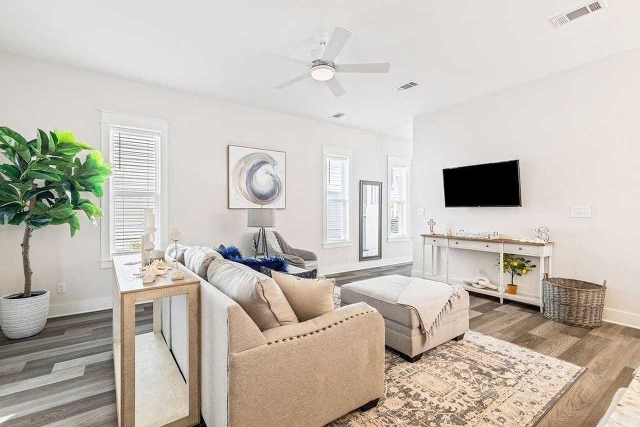 24 Beach View Dr #1447117P - Photo 6 of 50