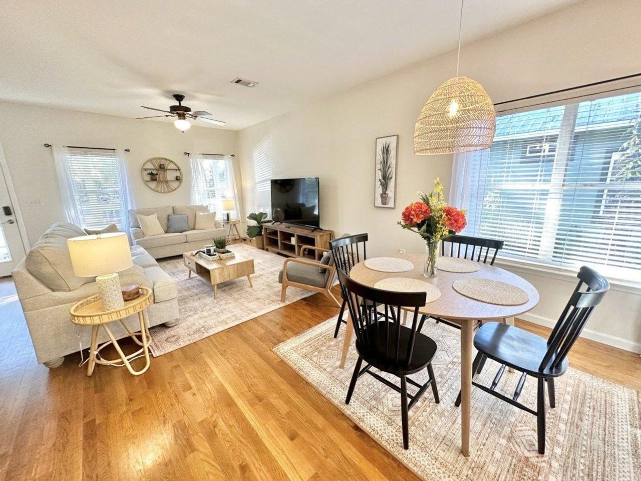 106 W Georgie St #1447115P - Photo 2 of 23