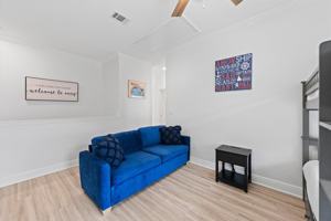 featured image of 206 Piper Cv