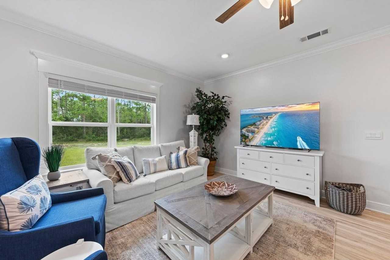 206 Piper Cv #1447122P - Photo 5 of 48