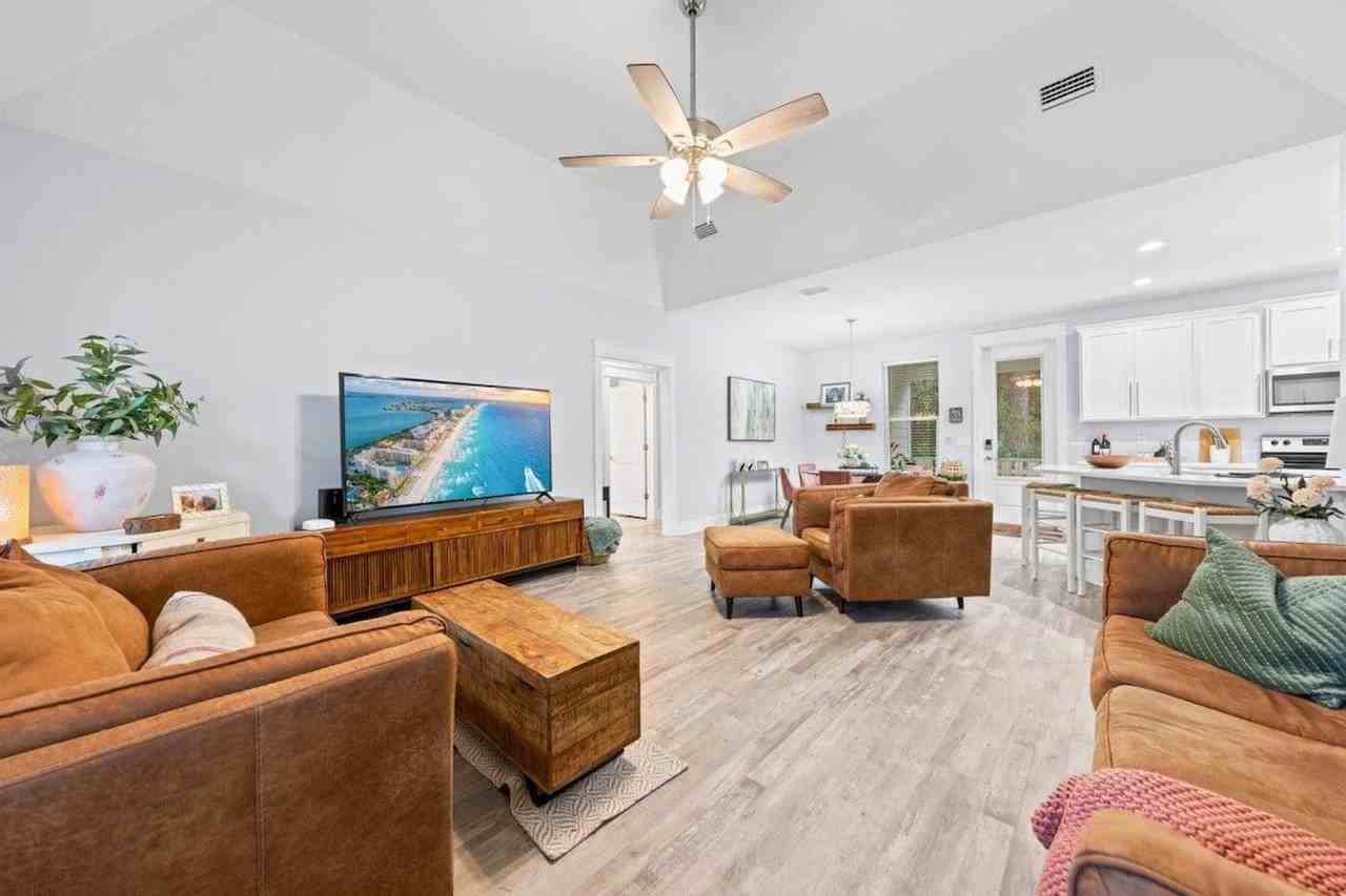 88 Plantation Way #1447175P - Photo 2 of 34