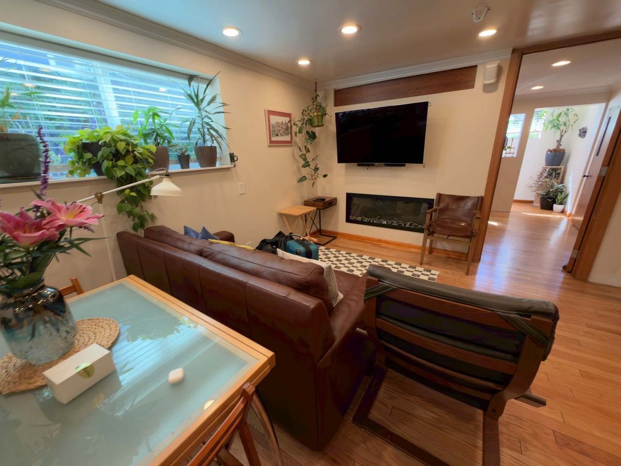 3148 College Ave #1462595P - Photo 2 of 50