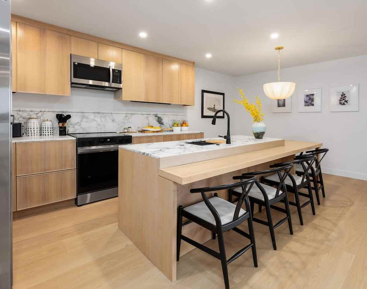 4747 Marina Dr #1462278P - Photo 4 of 17