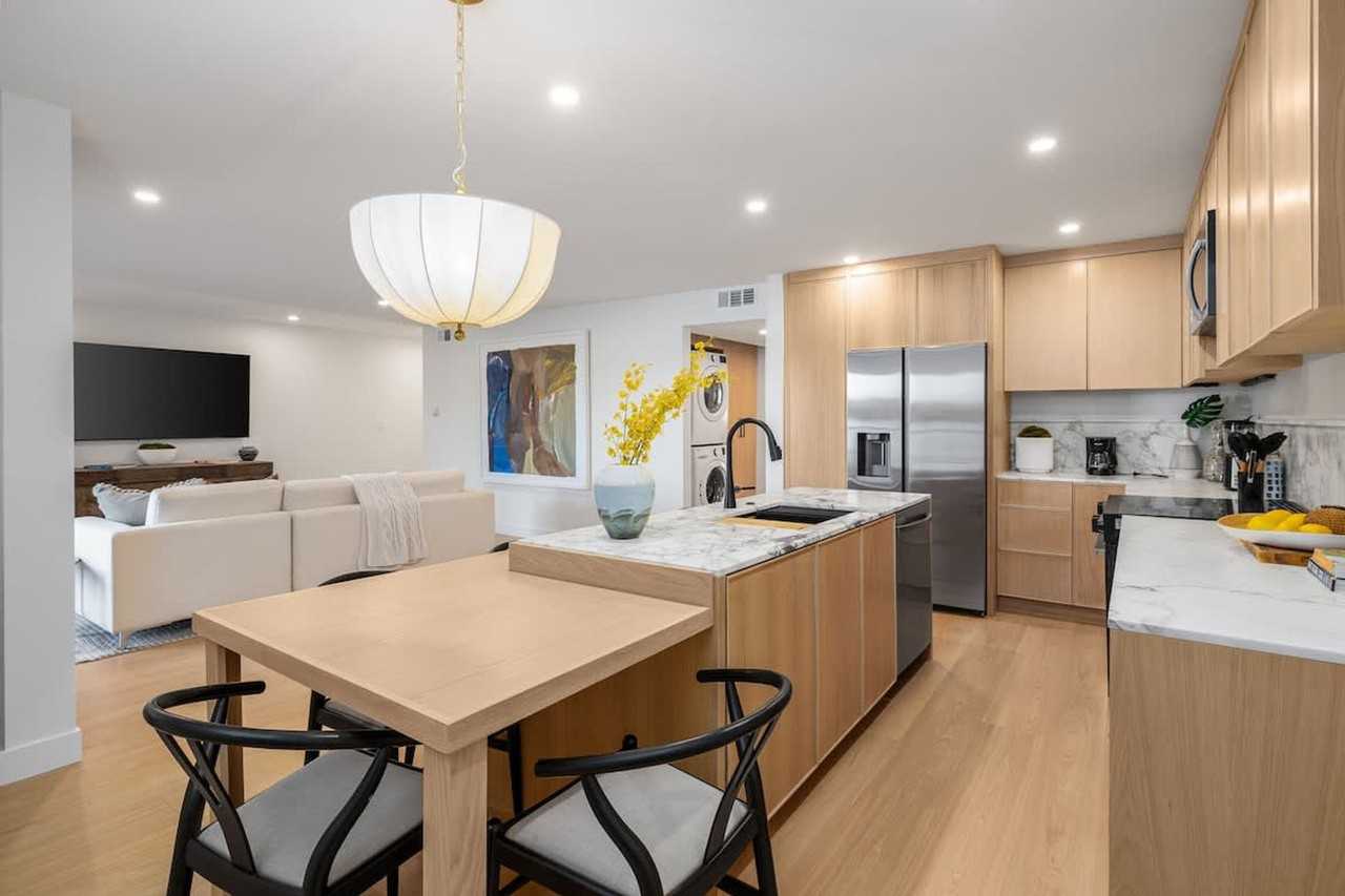 4747 Marina Dr #1462278P - Photo 6 of 17