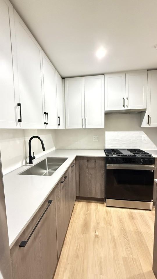 27218 ALDERGROVE TOWN CENTRE Drive #3XX - Photo 2 of 20