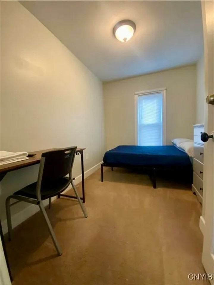 10 Maple Ave - Photo 6 of 14