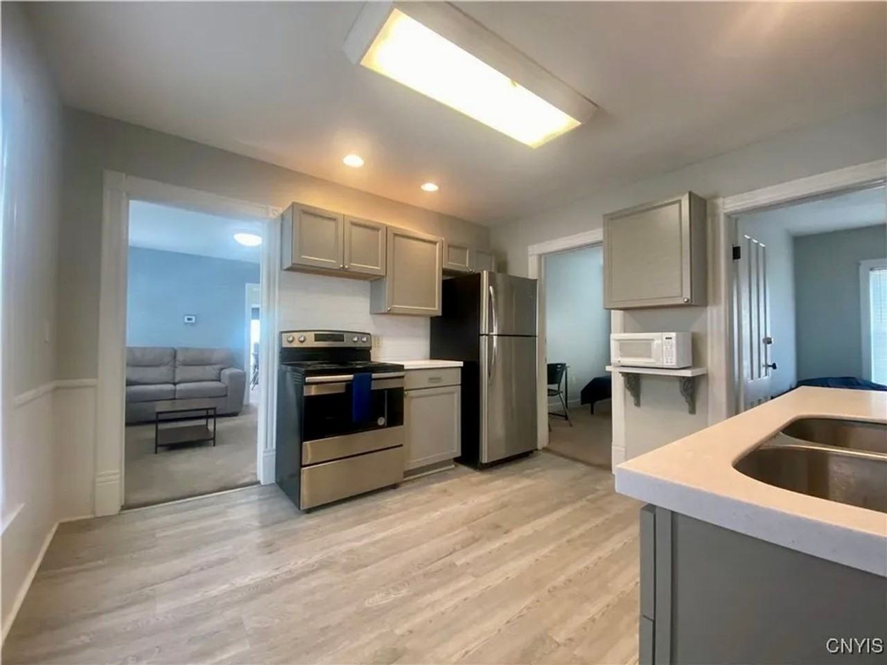 10 Maple Ave - Photo 7 of 14