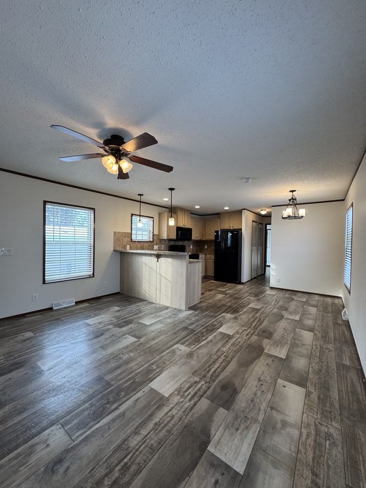 2372 Maple Dr #59 - Photo 2 of 20