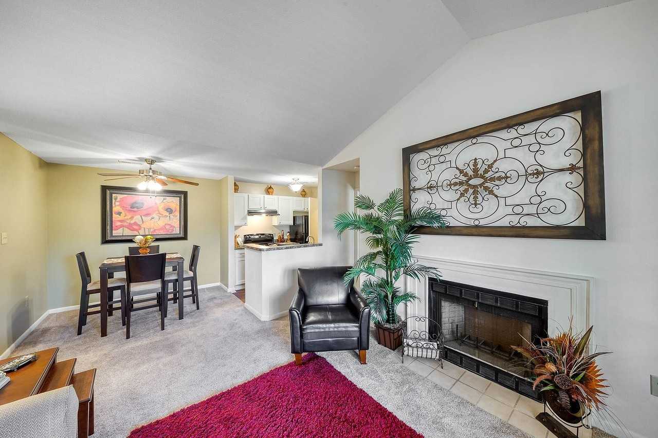 Marks Church Commons - Photo 2 of 40