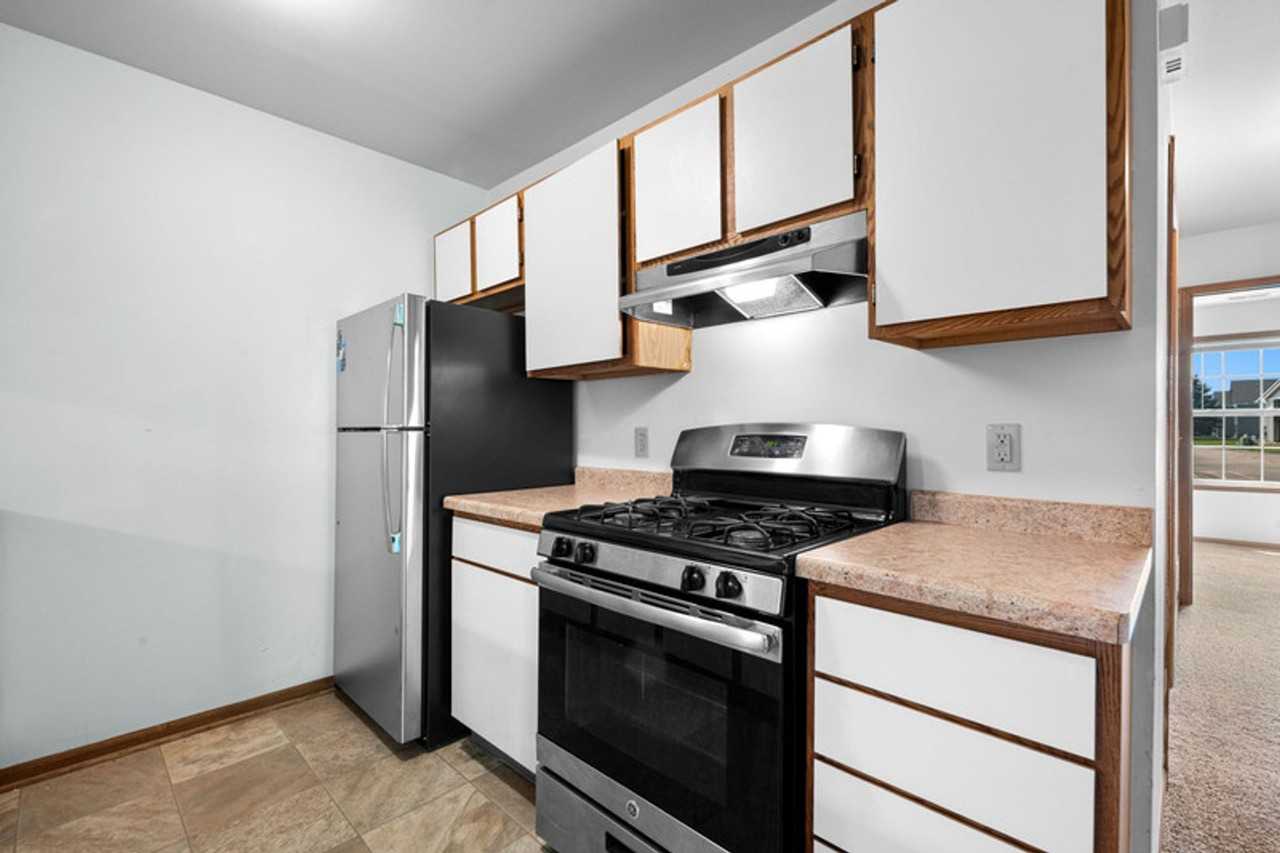 Fox Lane Apartments - Photo 3 of 50