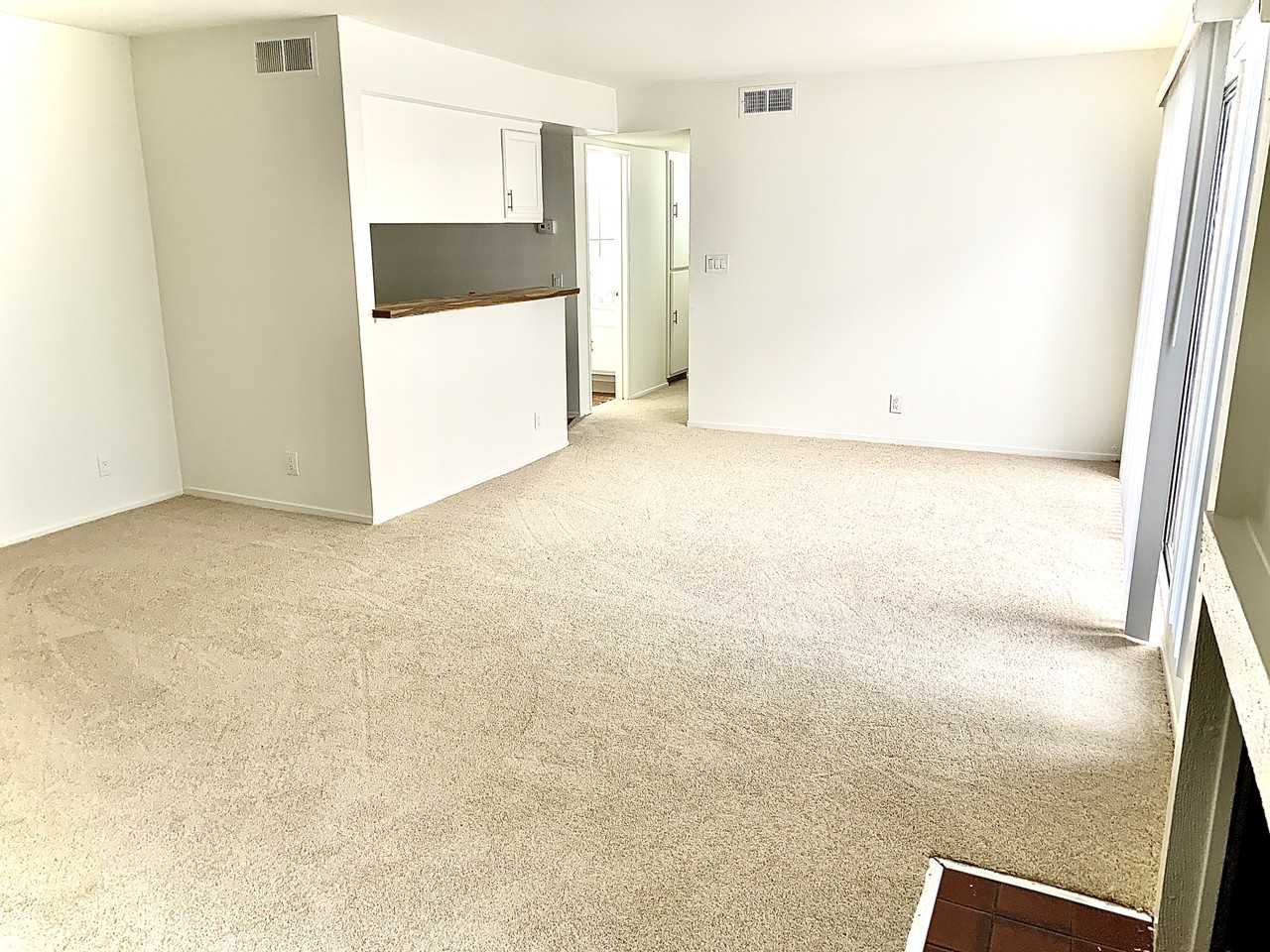 4319 Whitsett Ave - Photo 5 of 14