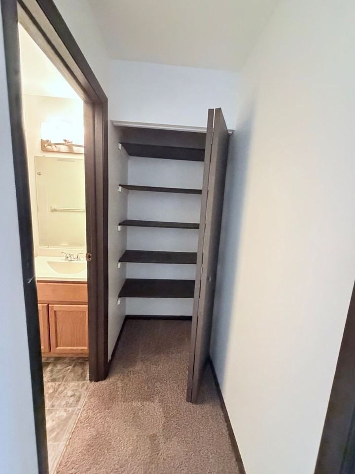 CANTERBURY COURT APARTMENTS - Photo 3 of 34