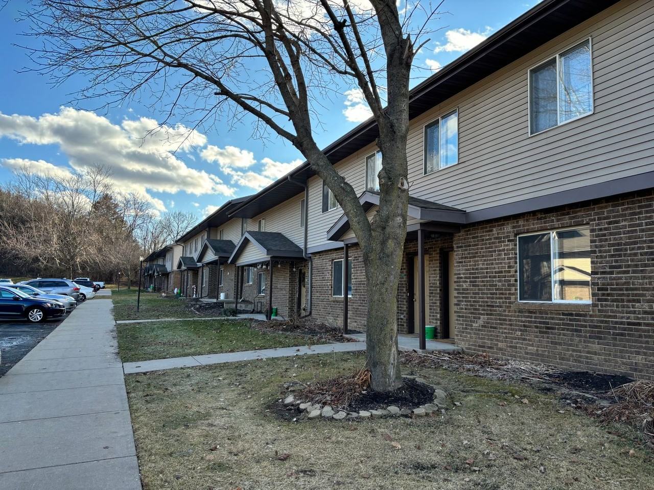 Pine Meadow Townhomes - Photo 3 of 15
