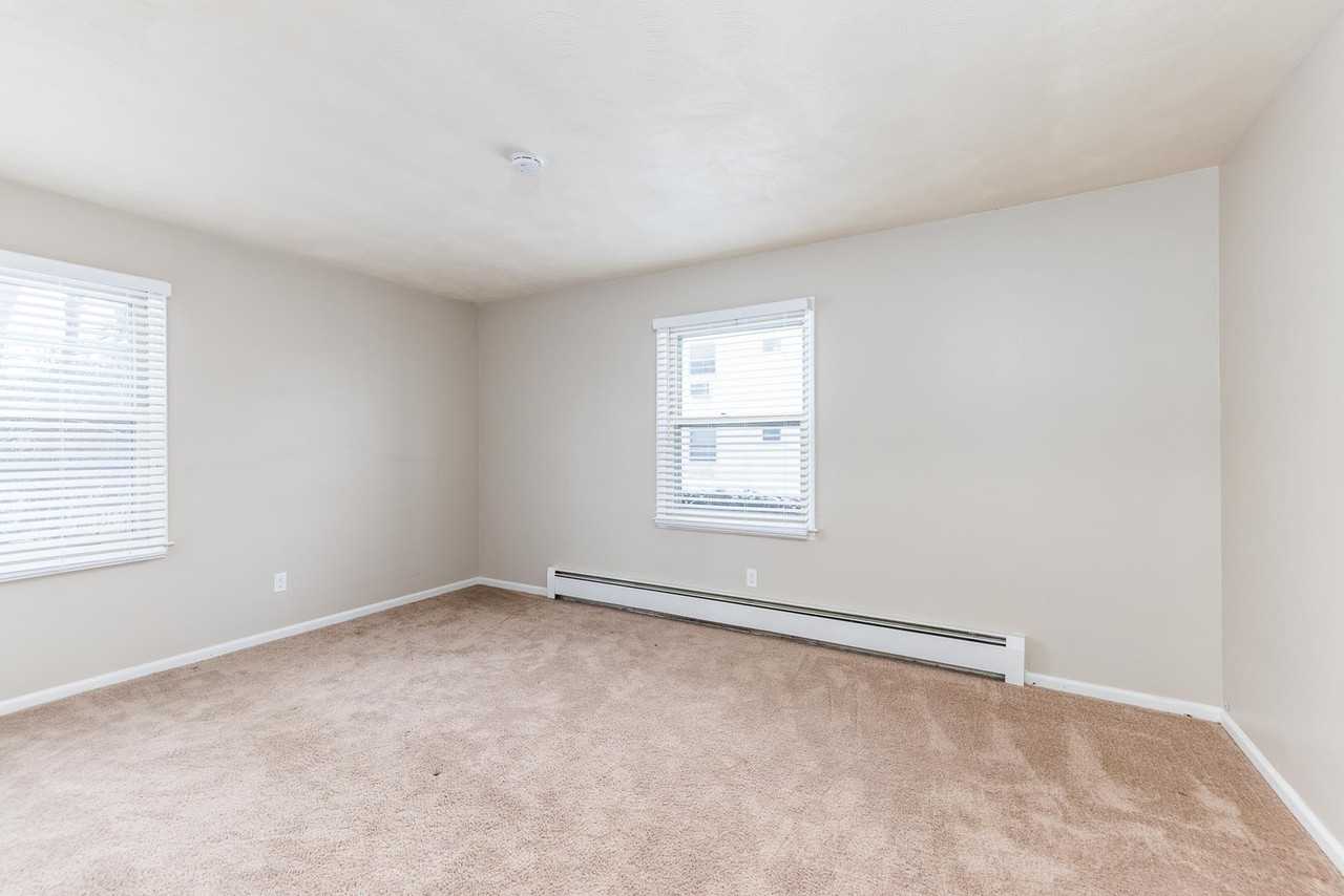 Country Hills Townhomes & Apartments - Photo 7 of 36