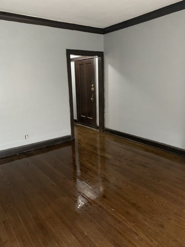 8433 S Green St #1N - Photo 3 of 17