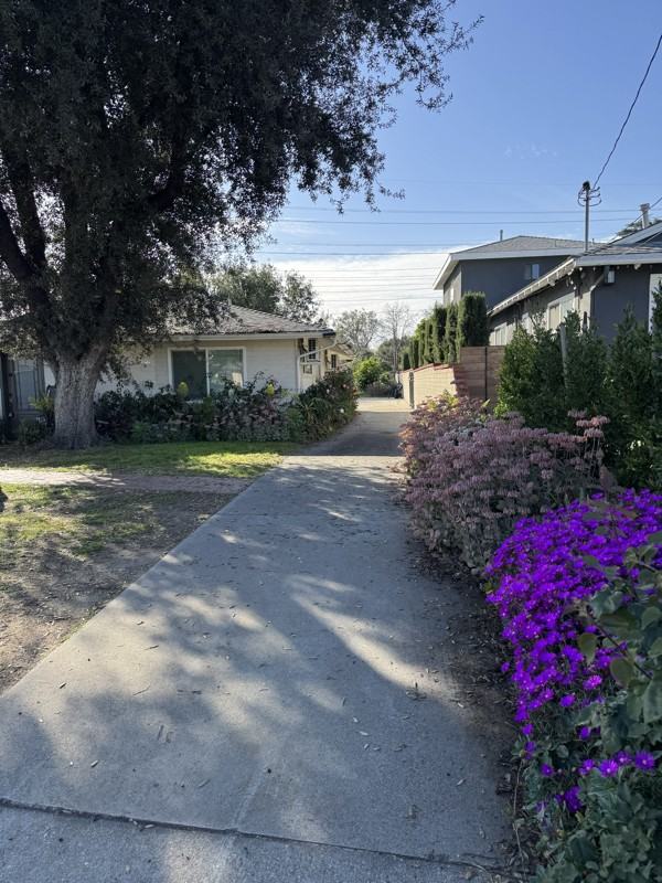 7151 N Muscatel Ave - Photo 5 of 19