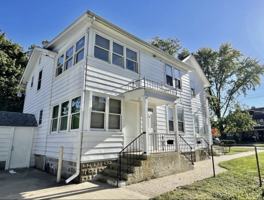 featured image of 426 E Benton St #5