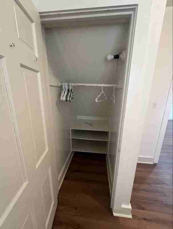 426 E Benton St #5 - Photo 6 of 9