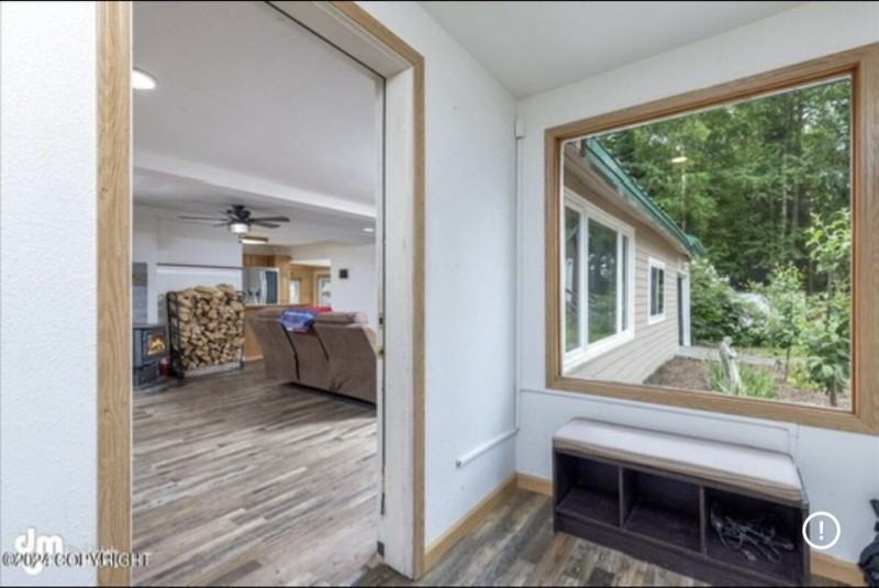 12831 Brandon St - Photo 4 of 34