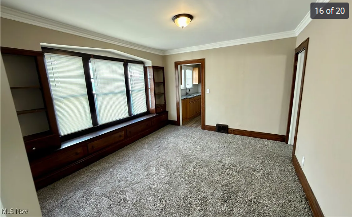 825 Helmsdale Rd, Cleveland Hts , Oh - Photo 3 of 9