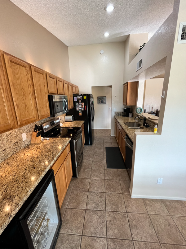 18844 N 40th Pl - Photo 3 of 17