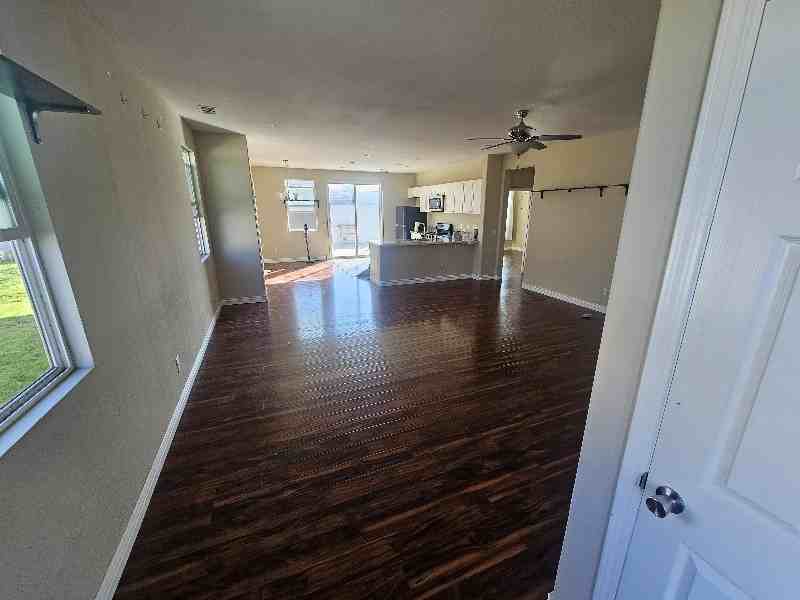 1221 Chula Vista Ave - Photo 5 of 14